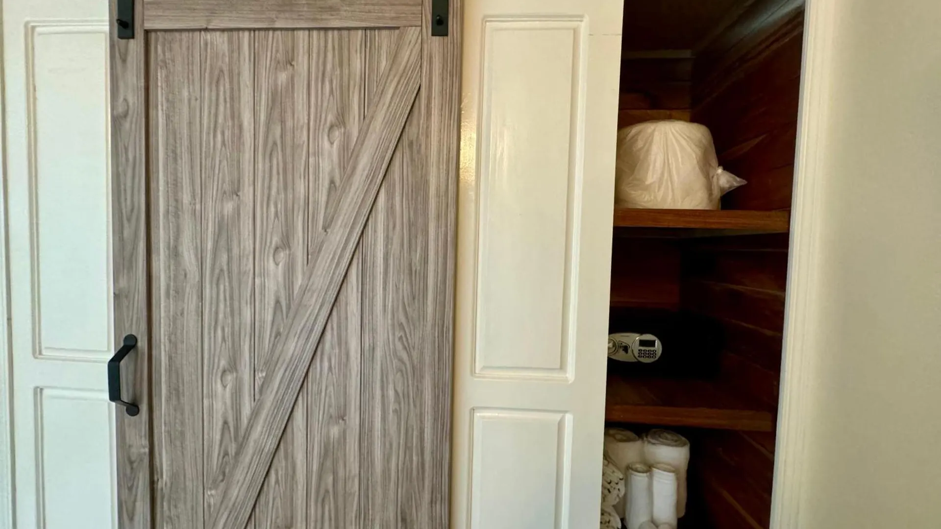 Hospitality Expert Bts 1 - Pool Beach & Chef Montego Bay Holiday home